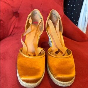 Elegant Orange Espadrille Wedges Nine West Size 6.5